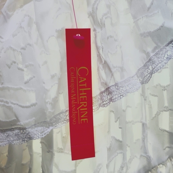 Catherine Malandrino white dress, off shoulder, size S, missing tassel. - Picture 6 of 9